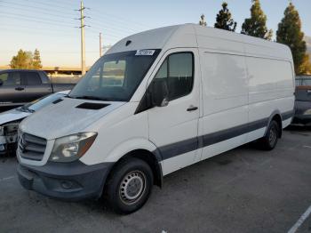  Salvage Mercedes-Benz Sprinter