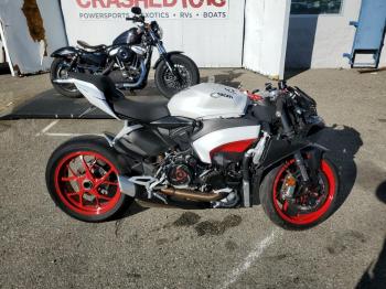  Salvage Ducati Panigale