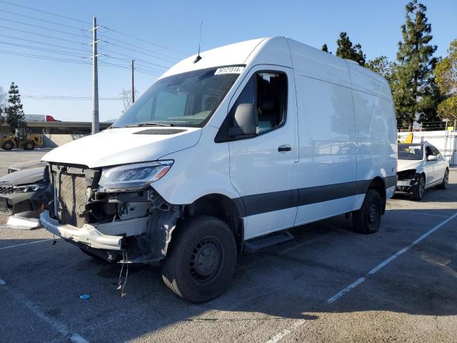  Salvage Mercedes-Benz Sprinter