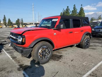  Salvage Ford Bronco