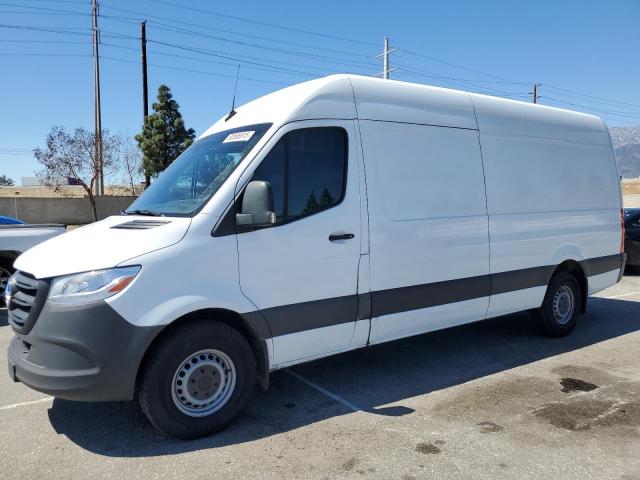  Salvage Mercedes-Benz Sprinter