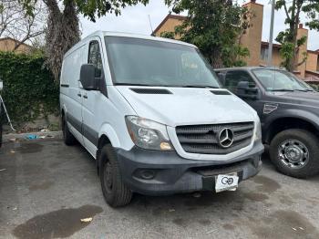  Salvage Mercedes-Benz Sprinter
