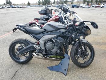  Salvage Triumph Motorcycle Daytona 66