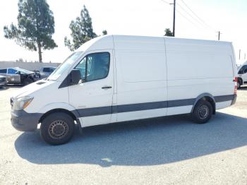  Salvage Mercedes-Benz Sprinter