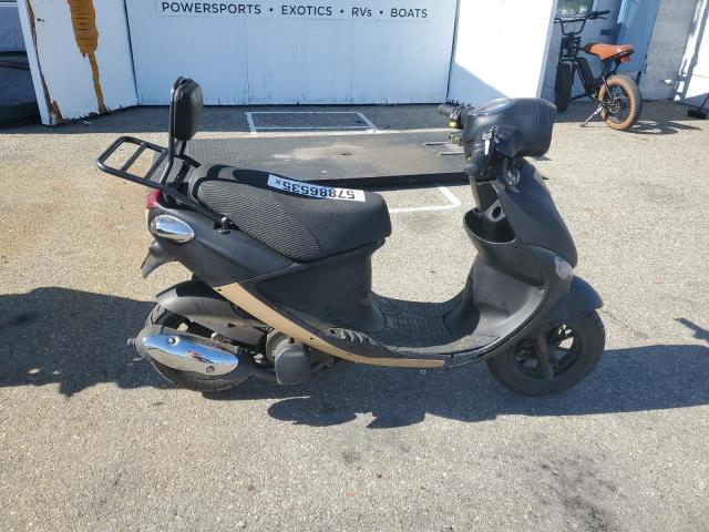  Salvage Genuine Scooter Co. Scooter