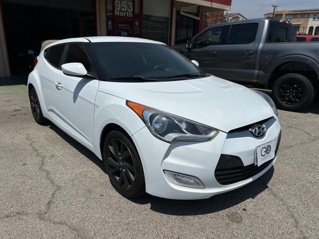  Salvage Hyundai VELOSTER