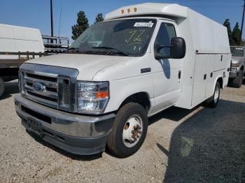  Salvage Ford Econoline E350 Super Duty