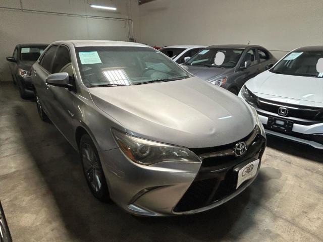 Salvage Toyt Camry