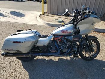  Salvage Harley-Davidson Fltrxstse