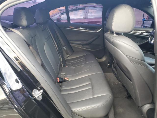 BMW 5 Series Image 12