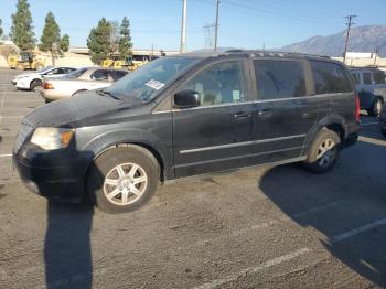  Salvage Chry Minivan