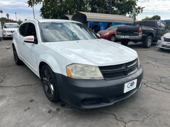  Salvage Dodg Avenger