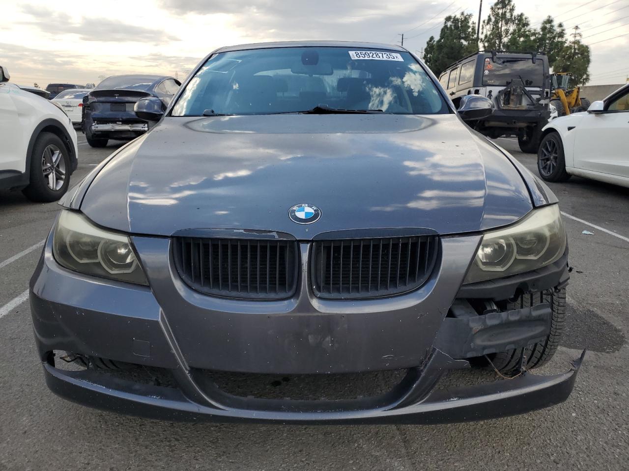 BMW 3 Series I Image 11