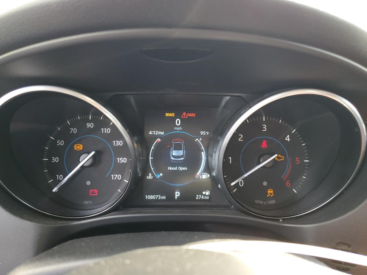 Jaguar F-PACE Prestige Image 4