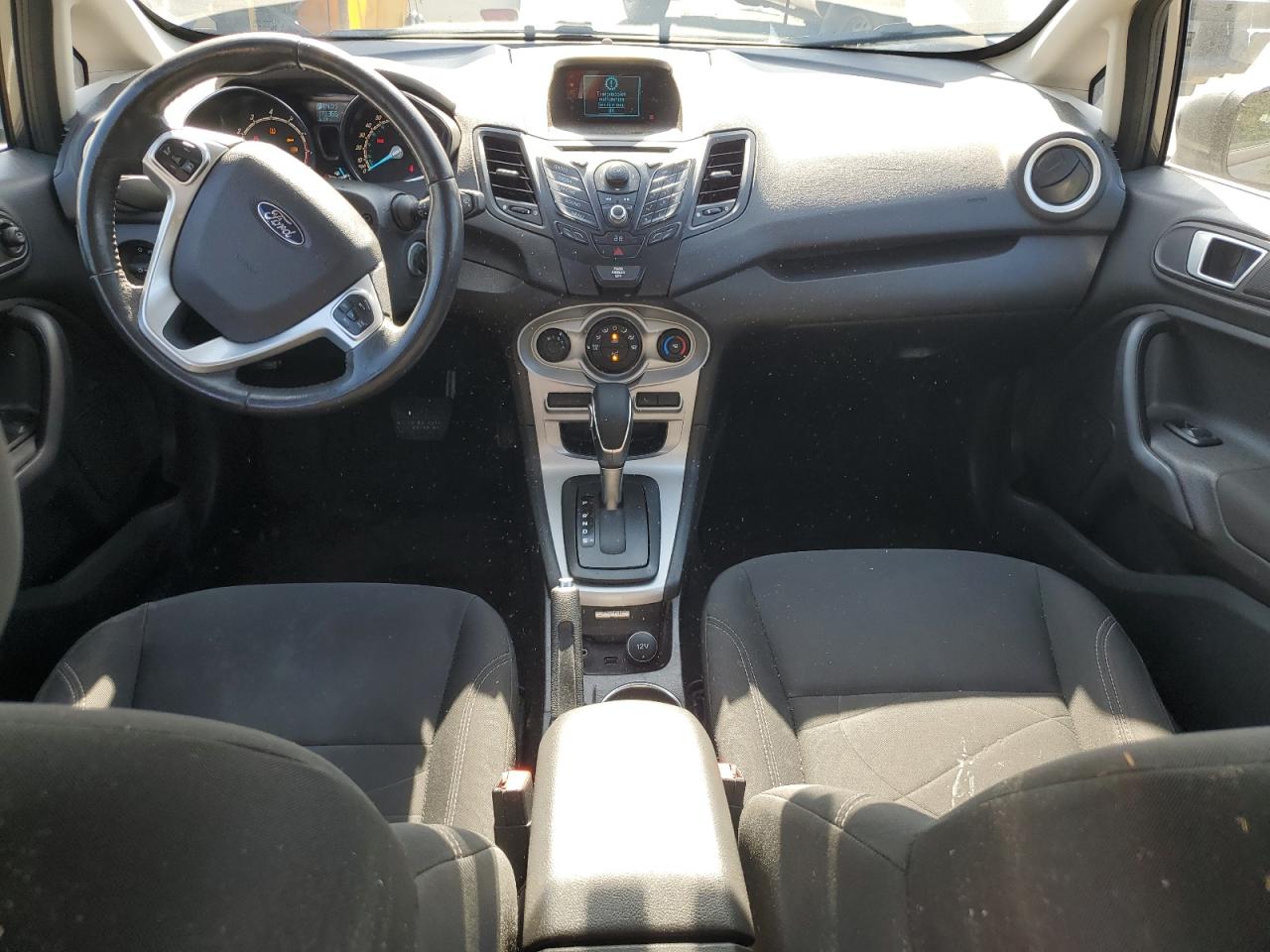 Ford Fiesta Se Image 4