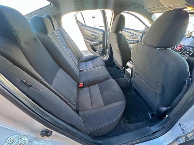 Nissan Sentra Sv Image 8