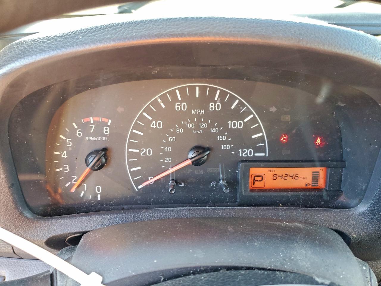 Nissan Nv 2.5s Image 11