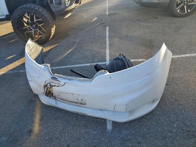 Nissan Nv 2.5s Image 8