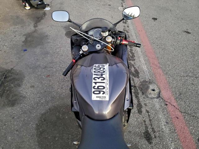 Yamaha Yzf L Image 8