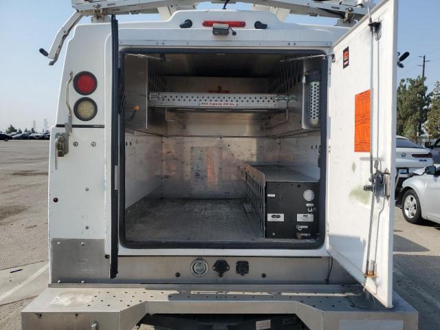 Ford F-350 Super Duty Image 12