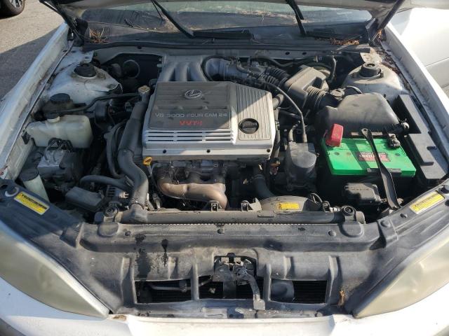 Lexus Es 300 Image 2