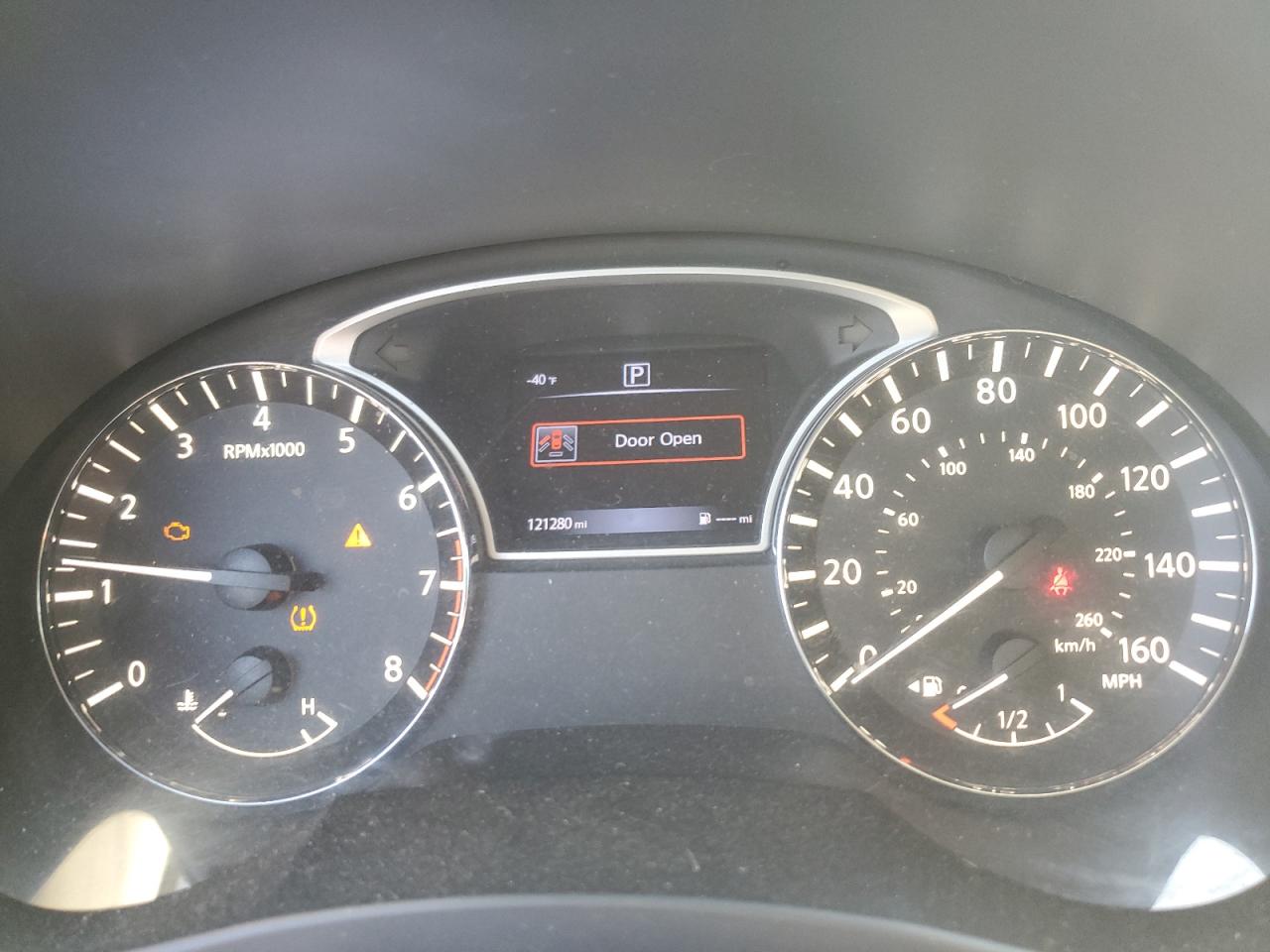 Nissan Altima 3.5sl Image 8