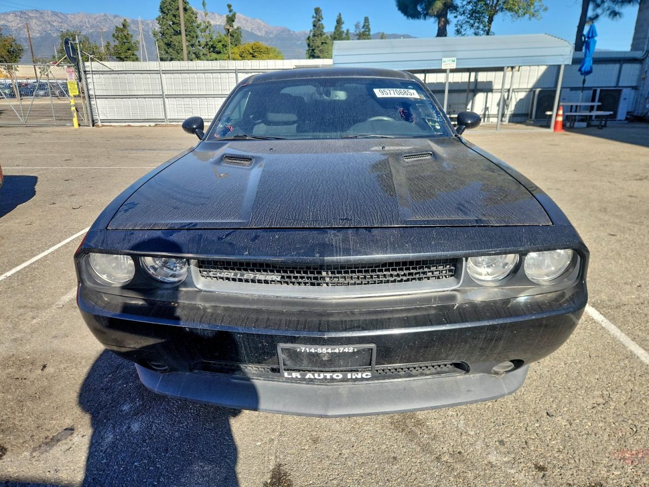 Dodge Challenger Sxt Image 3