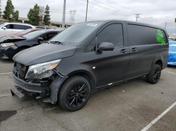  Salvage Mercedes-Benz Metris