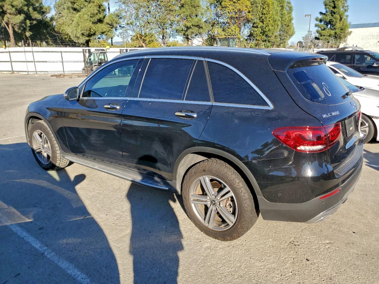 Mercedes-Benz GLC 300 Image 9