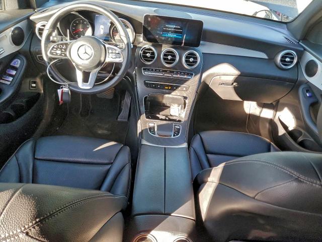 Mercedes-Benz GLC 300 Image 12