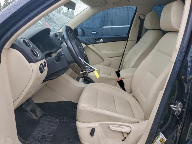 Volkswagen Tiguan S Image 6