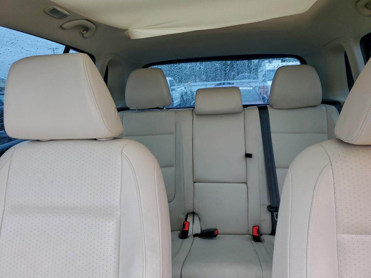 Volkswagen Tiguan S Image 13