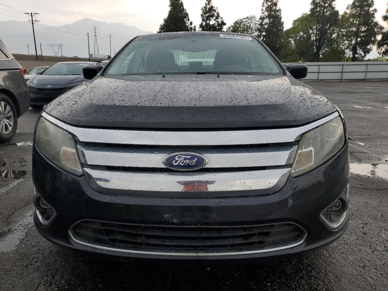 Ford Fusion Hybrid Image 3