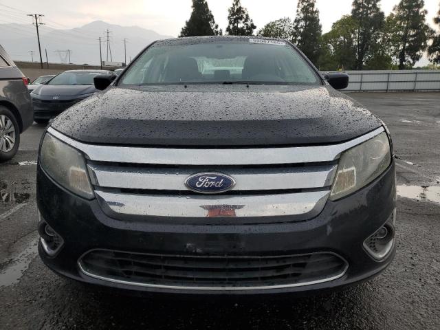 Ford Fusion Hybrid Image 3