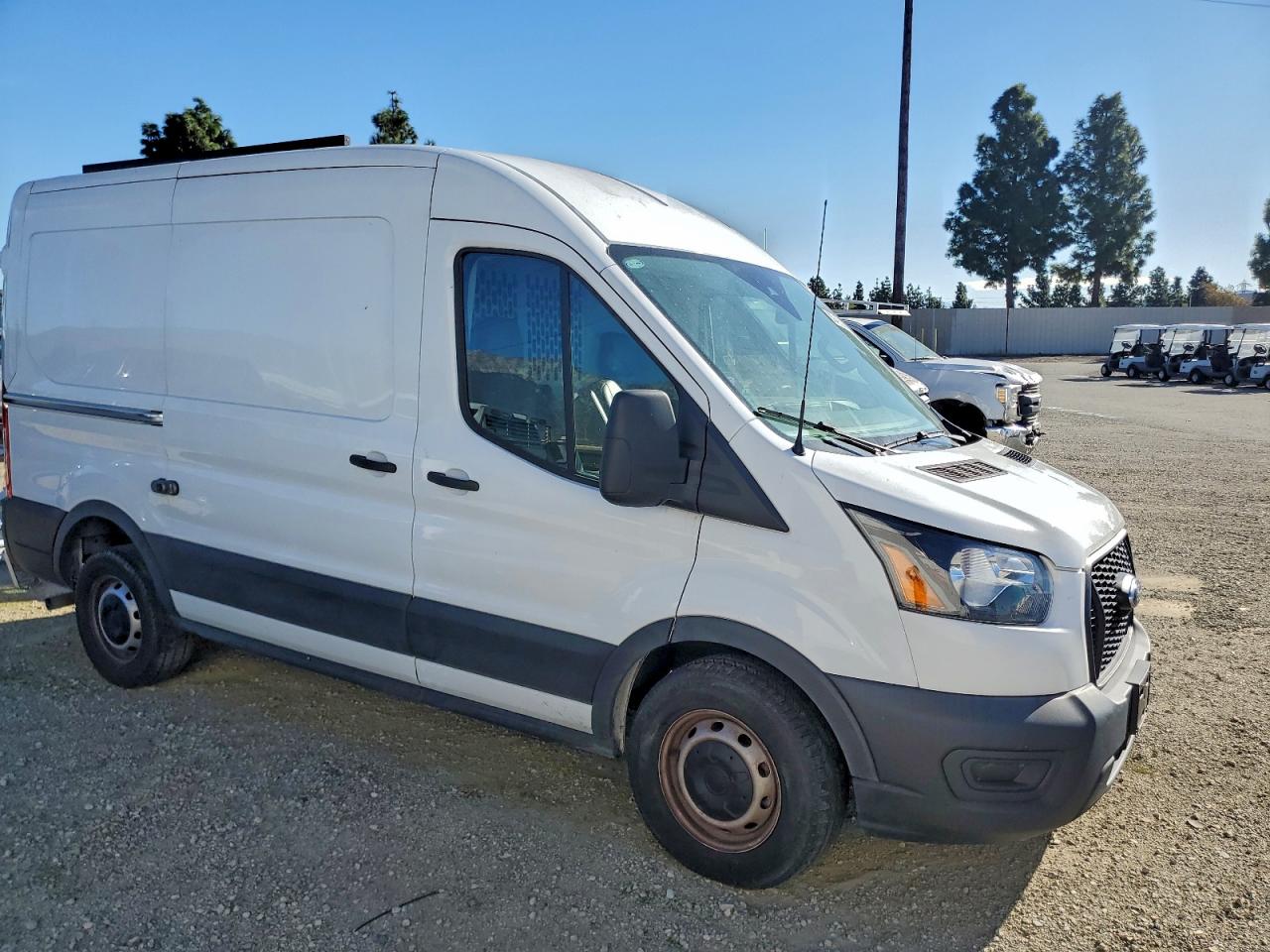 Ford Transit T-150 Image 3