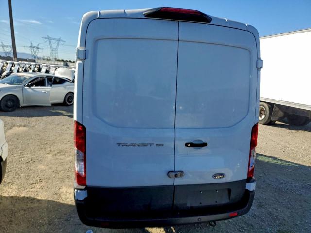 Ford Transit T-150 Image 4