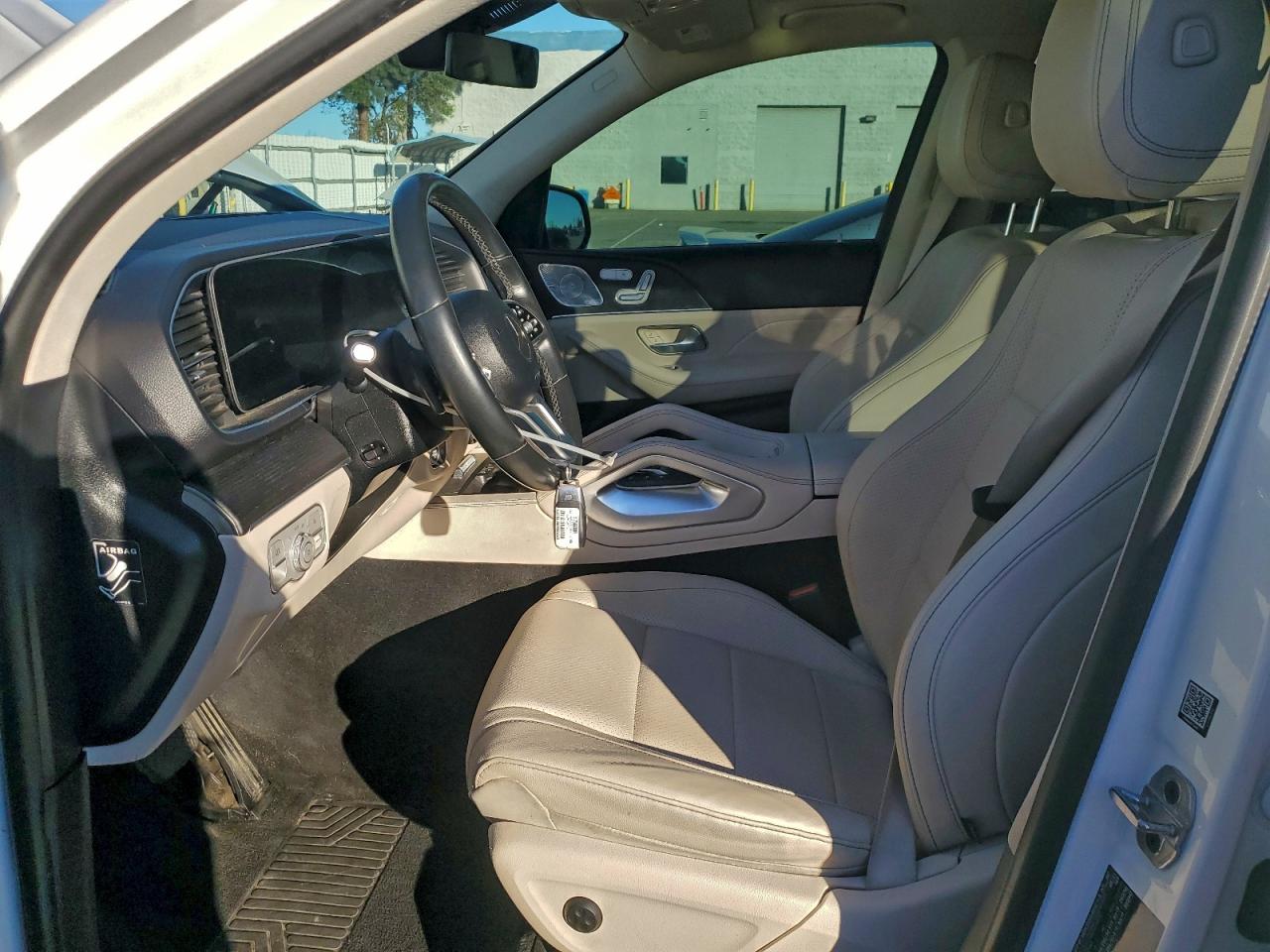 Mercedes-Benz GLE 350 Image 7