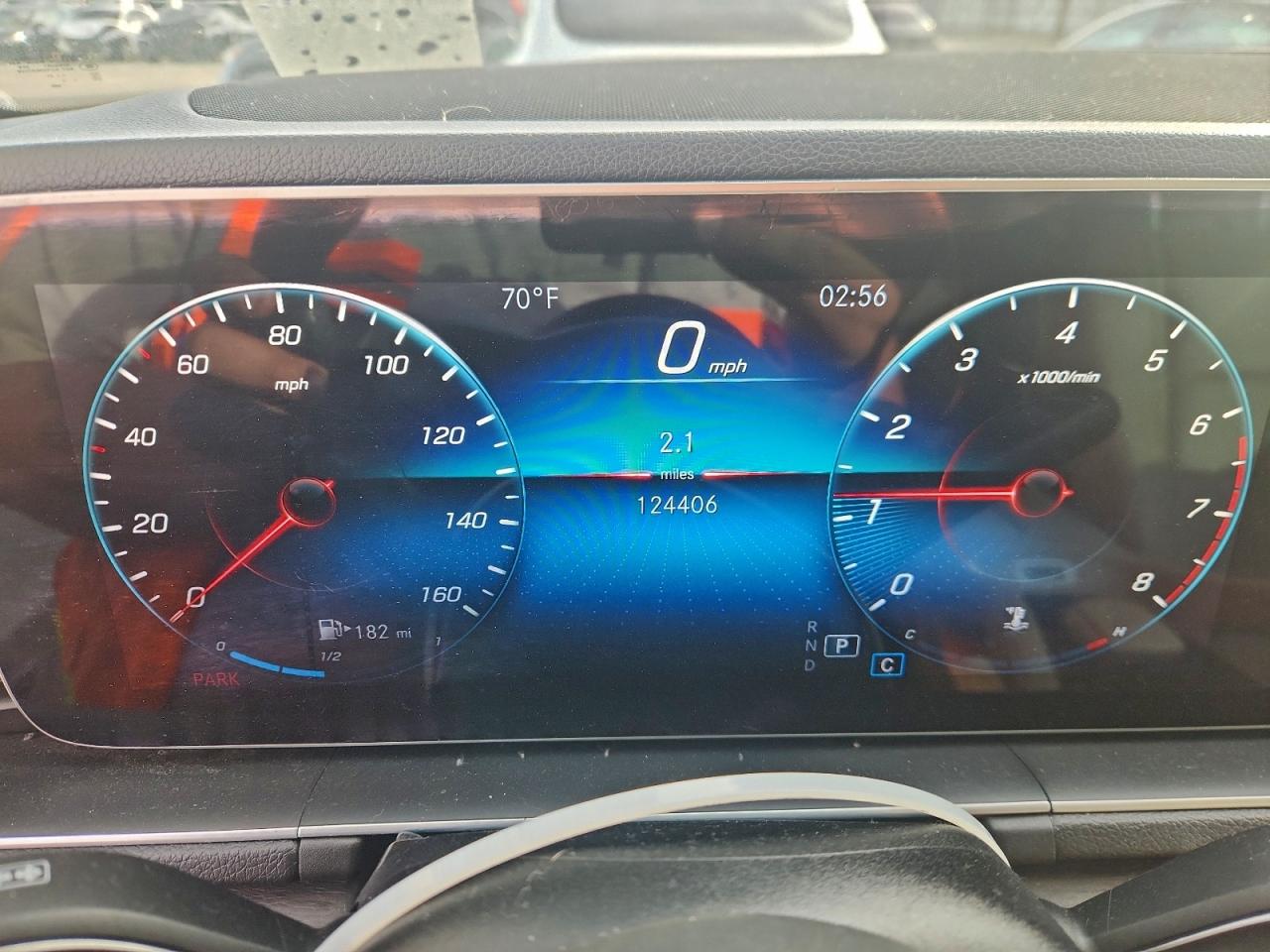 Mercedes-Benz GLE 350 Image 8