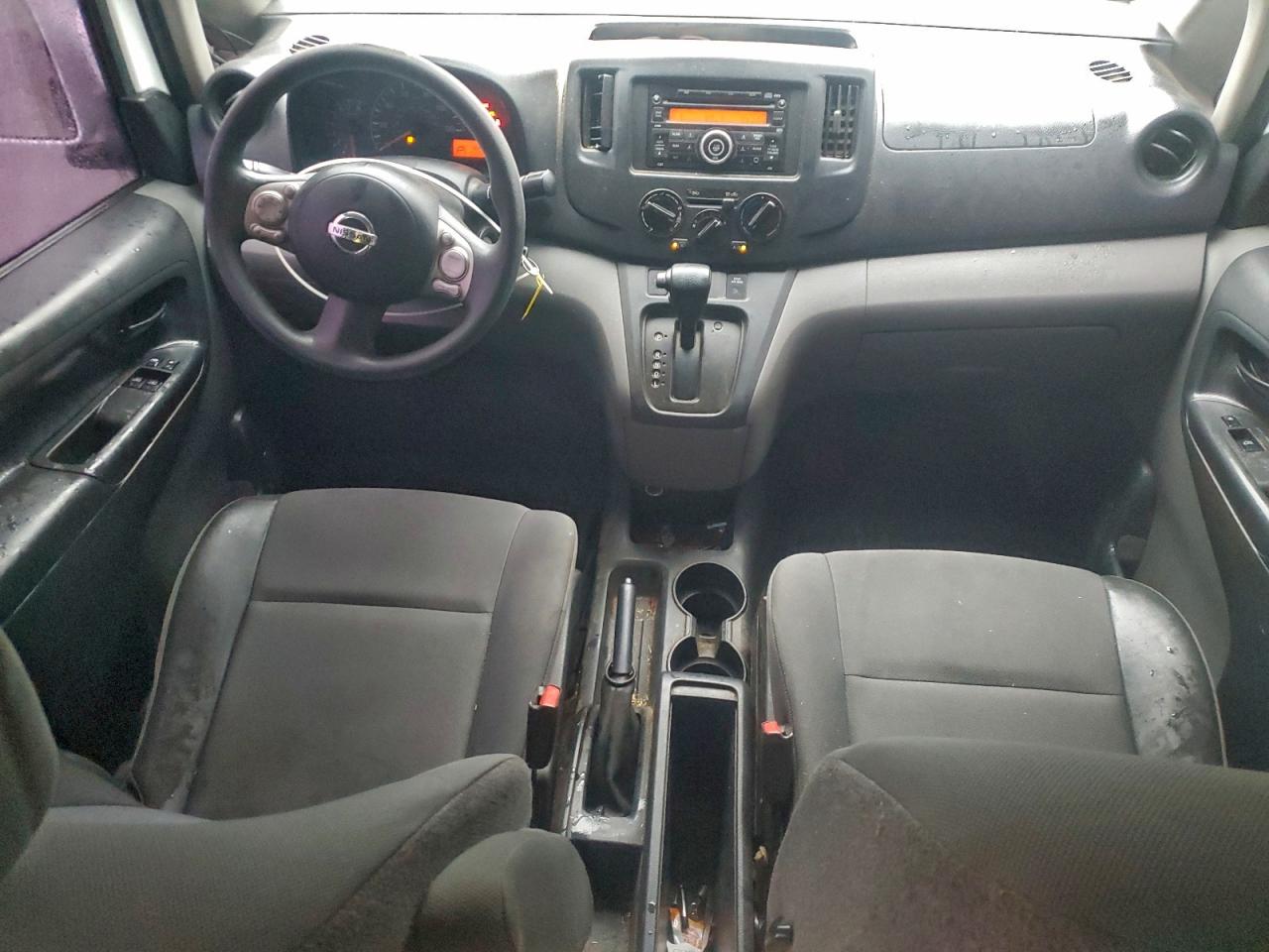 Nissan Nv 2.5s Image 7