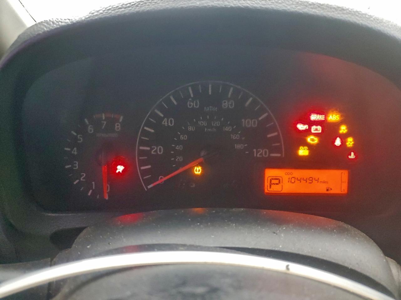 Nissan Nv 2.5s Image 8