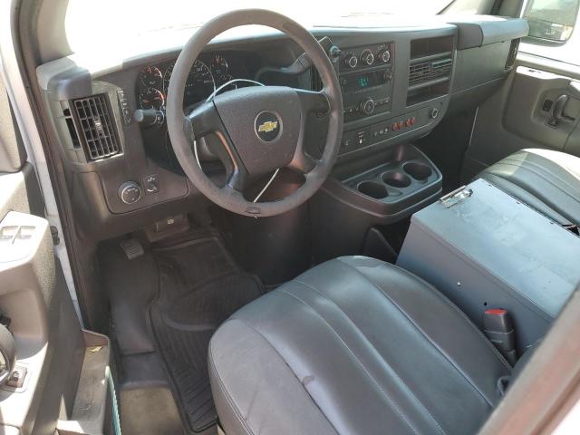 Chevrolet Express Image 6