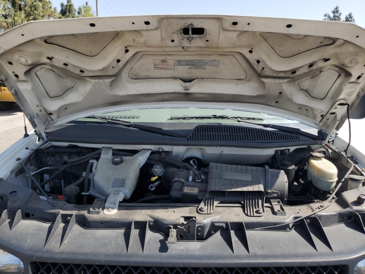 Chevrolet Express Image 13