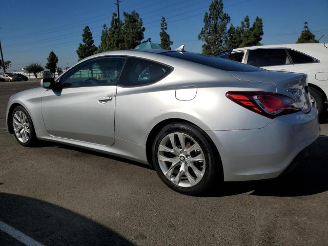 Hyundai Genesis 2.0t Image 10