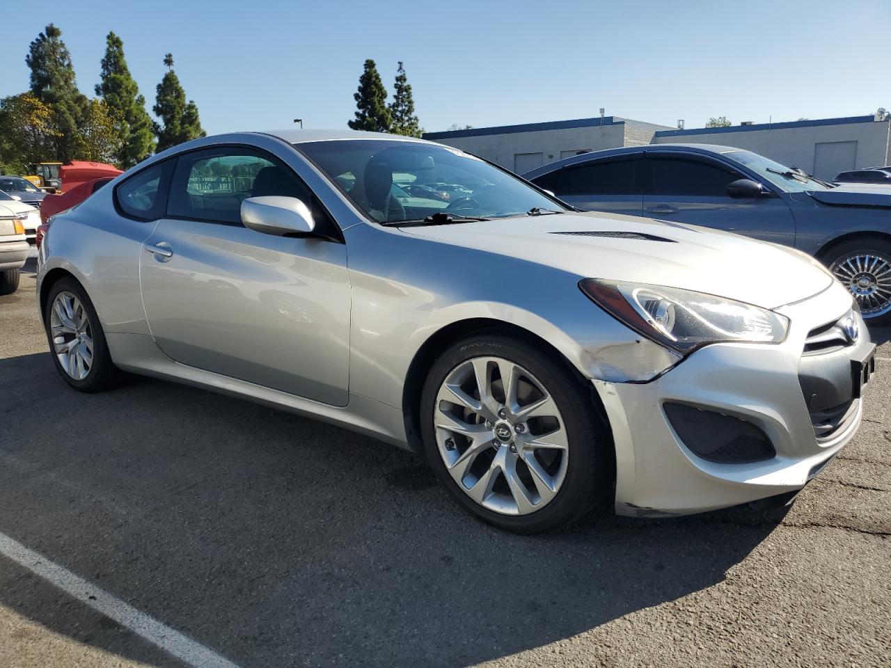 Hyundai Genesis 2.0t Image 5