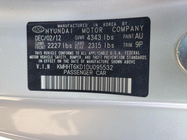 Hyundai Genesis 2.0t Image 12