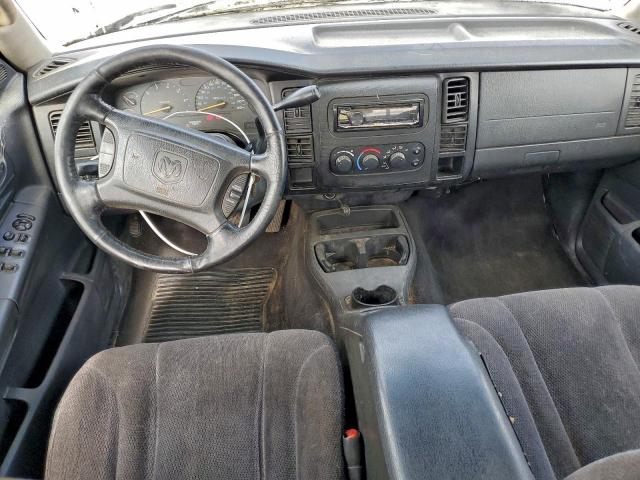 Dodge Dakota Quad Image 8